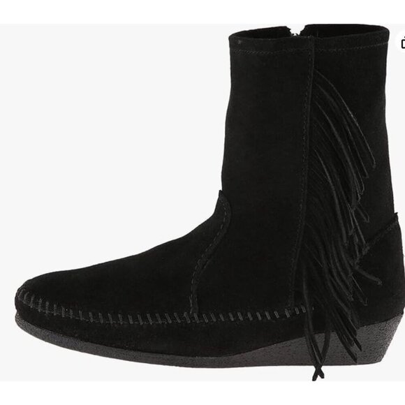 Minnetonka Women's Side Fringe Wedge Western Boot - Picture 1 of 16